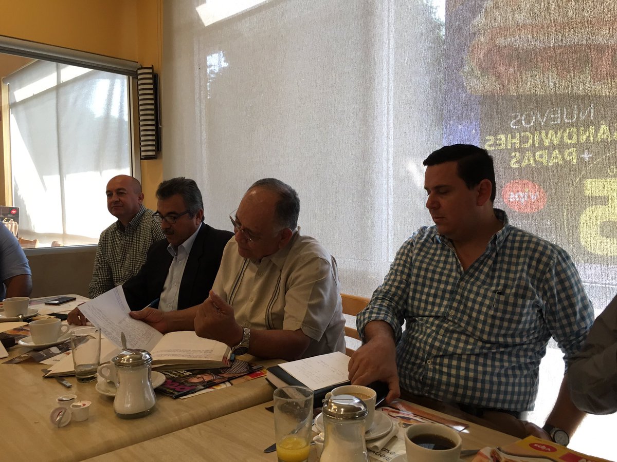 Felicidades Ing. Aarón Fragozo por la excelente labor como Presidente del Colegio de Ingenieros Civiles del Mpio. De Culiacán, AC 2014-2016