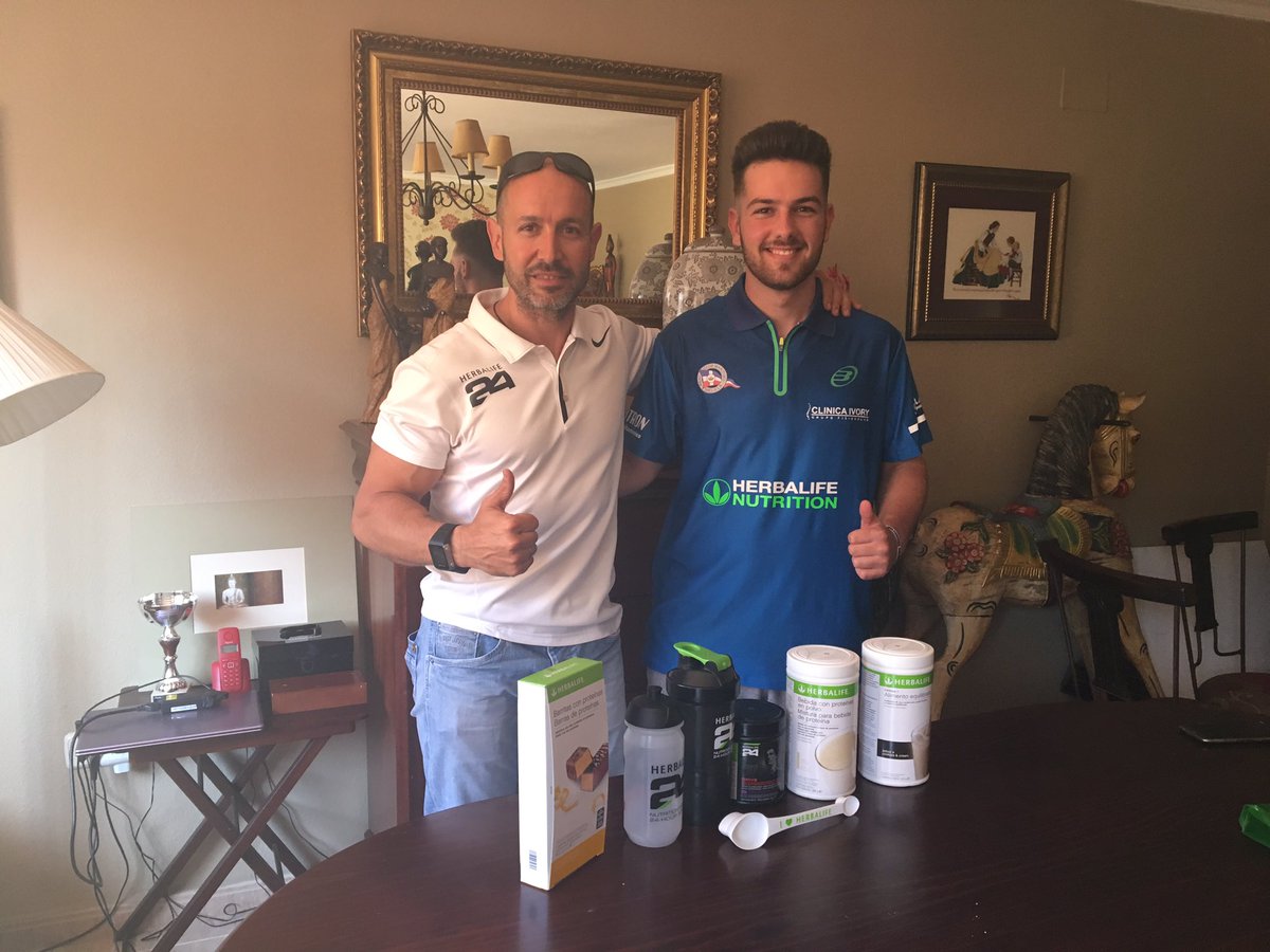 Darle las gracias a herbalife por confiar en mi , y a javi por ser tan buen manager personal! Dare lo mejor que tengo para no fallaros!!