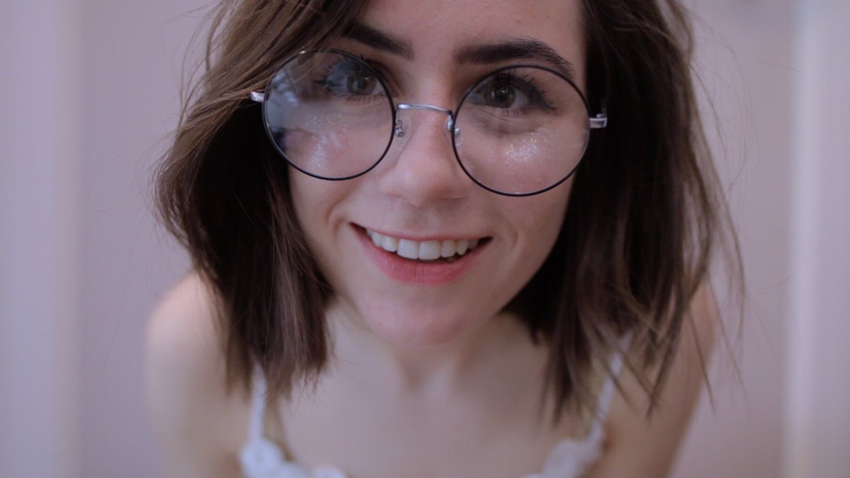 Dodie On Twitter New Vid Heres A Lil Makeup Tutorial I Done Did