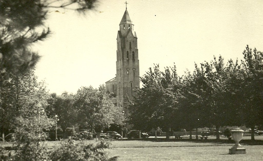 Un día como hoy hace 77 años mons. Juan Chimento bendecía la Iglesia San Judas Tadeo