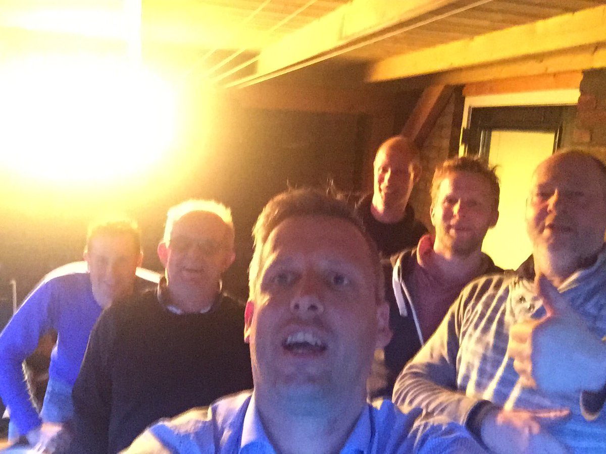 Jaarlijkse BBQ Kwestie van Balans! Balans weer dik in orde!! #barregezellig #schnaps #speciaalbieren