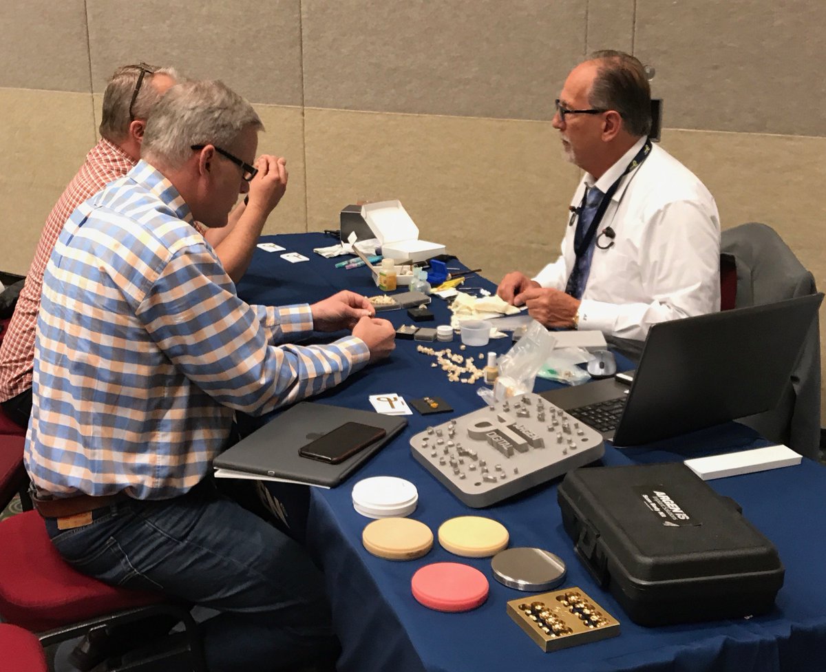 Argen_Corp's tweet photo. Marlin hosting #tableclinics on #zirconia & #milledgold at the #uda
#argencorporation #argenz #argenmill https://t.co/ivaMKw0WoX