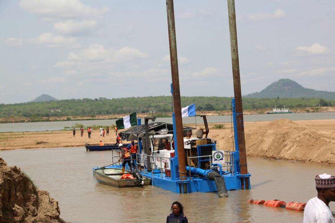 NigeriaGov's tweet image. Flag-off today of maintenance Dredging of Ajaokuta-Onitsha Waterway (River Niger), to improve freight transportation in/out of SE #Nigeria