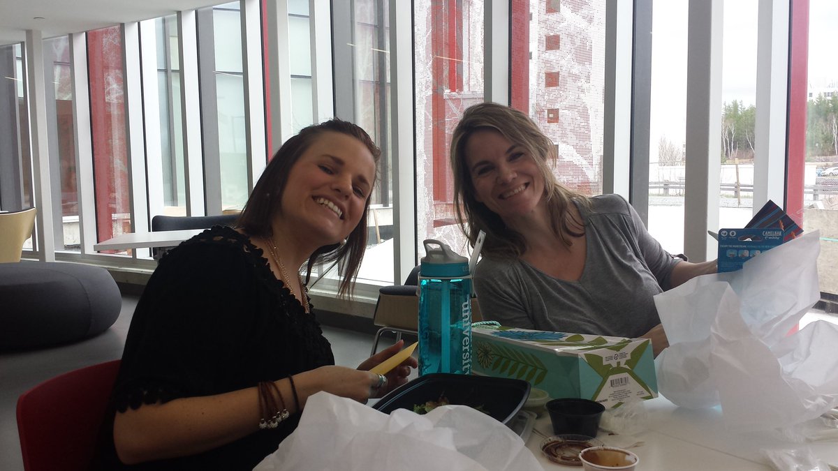 CBelfitt's tweet image. Lunch with these beautiful ladies today!Thank you for all your work @LaurentianU!  You will be missed! #mysecondteam #SupportPrograms #MSW