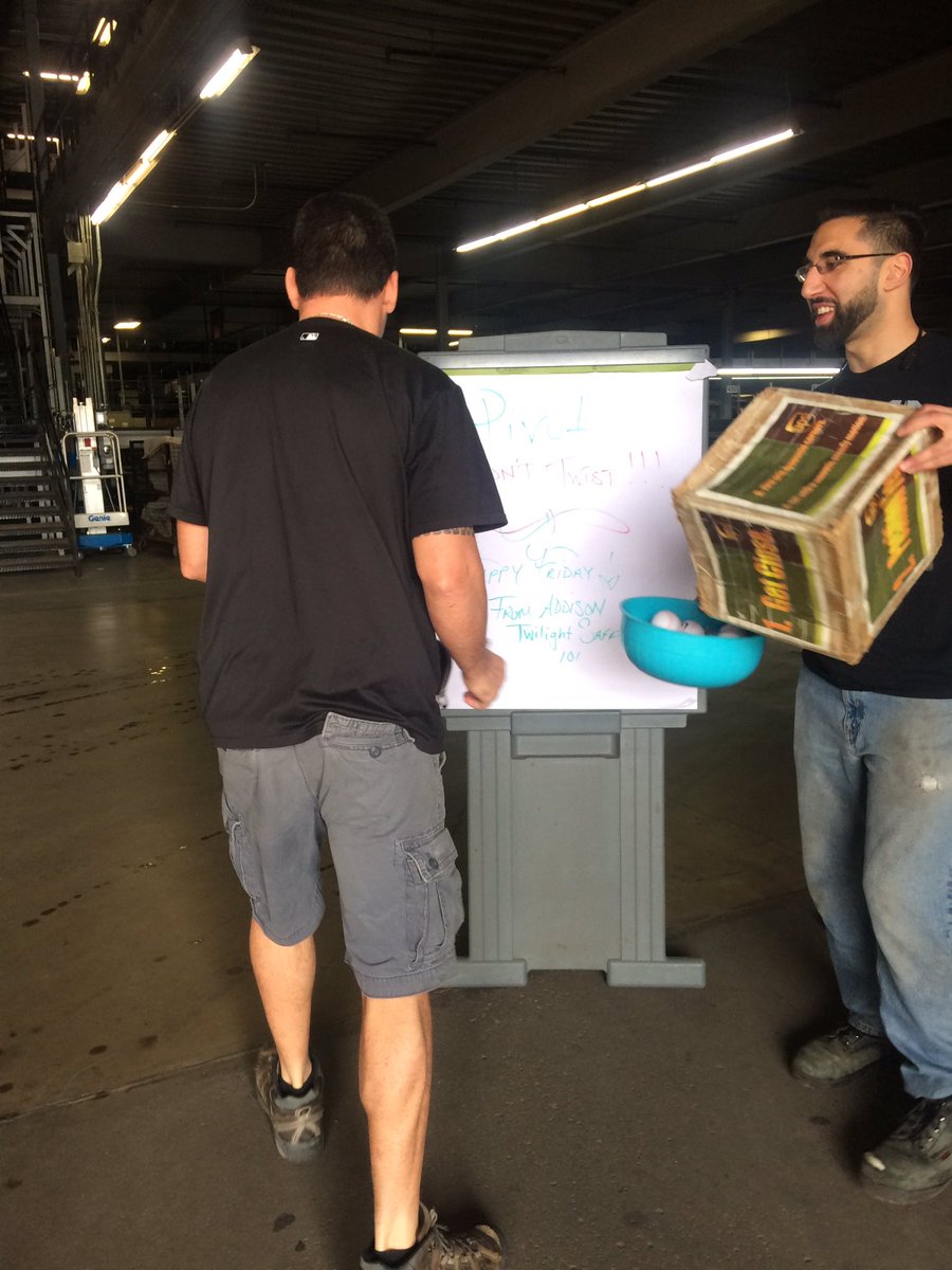 Clarissa Flores (Clarissa8310) Twitter