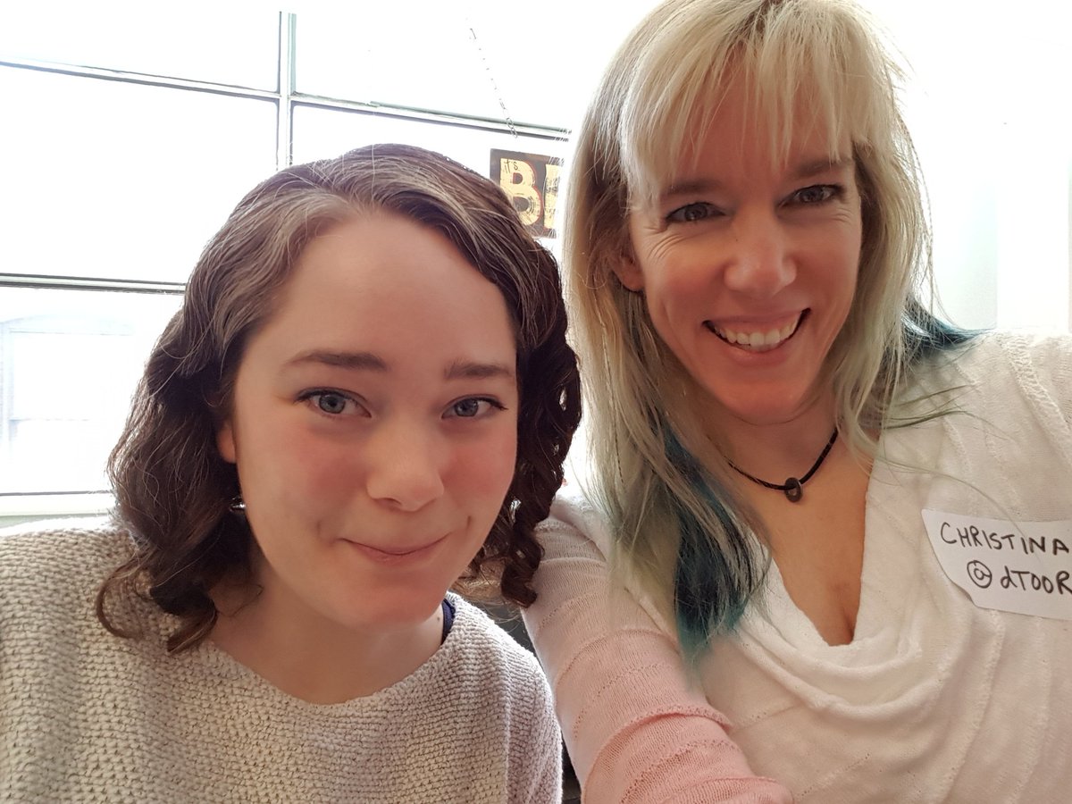 CyrChristina's tweet image. Best photo of the day with @ClarissaRedwine of @kickstarter at @marcbarros #HardwareWorkshop #Seattle @synapse