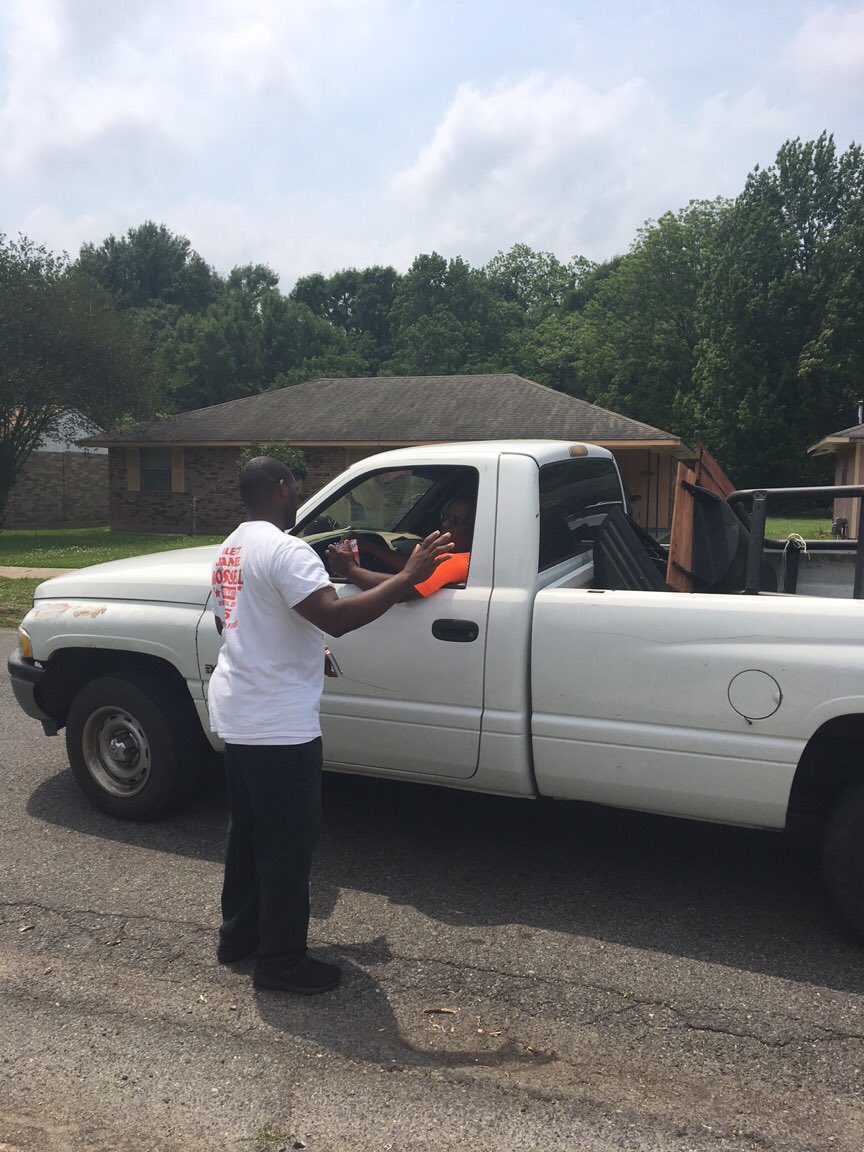 JamieForSenate's tweet image. My campaign team caught this shot of me chatting with a supporter in W. Baton Rouge Parish, earlier today.  
#JamieForSenate
#VoteApril29th