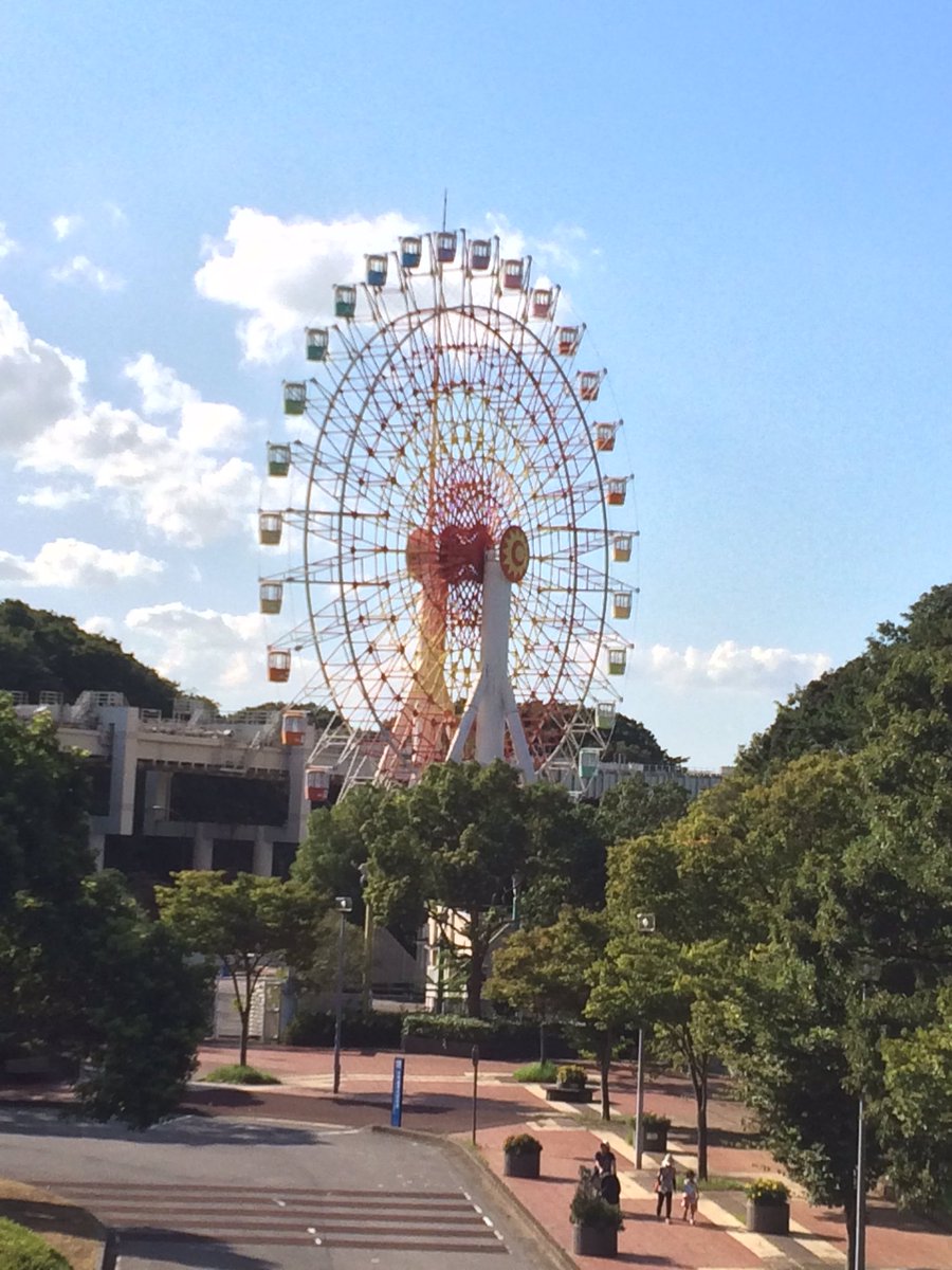 みつわ 千葉市動物公園はいいぞ じっともいるし 動物園の隣に廃墟厨も喜ぶ閉鎖した遊園地があるんよ みつわ 千葉市動物公園はいいぞ じっともいるし 動物園の隣に廃墟厨も喜ぶ閉鎖した遊園地があるんよ