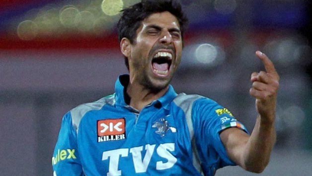 Ashish Nehra\s reactions to everyone who wishing a very Teethy Happy Birthday to Ashish Nehra - 