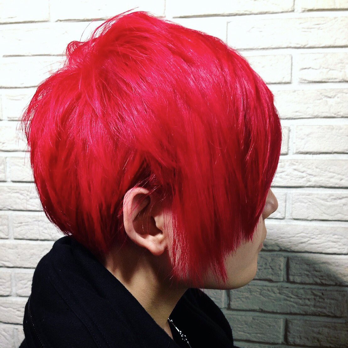 赤髪人気です！！ #派手髪 #原色カラー #赤髪 #V系 #トリックカラー
