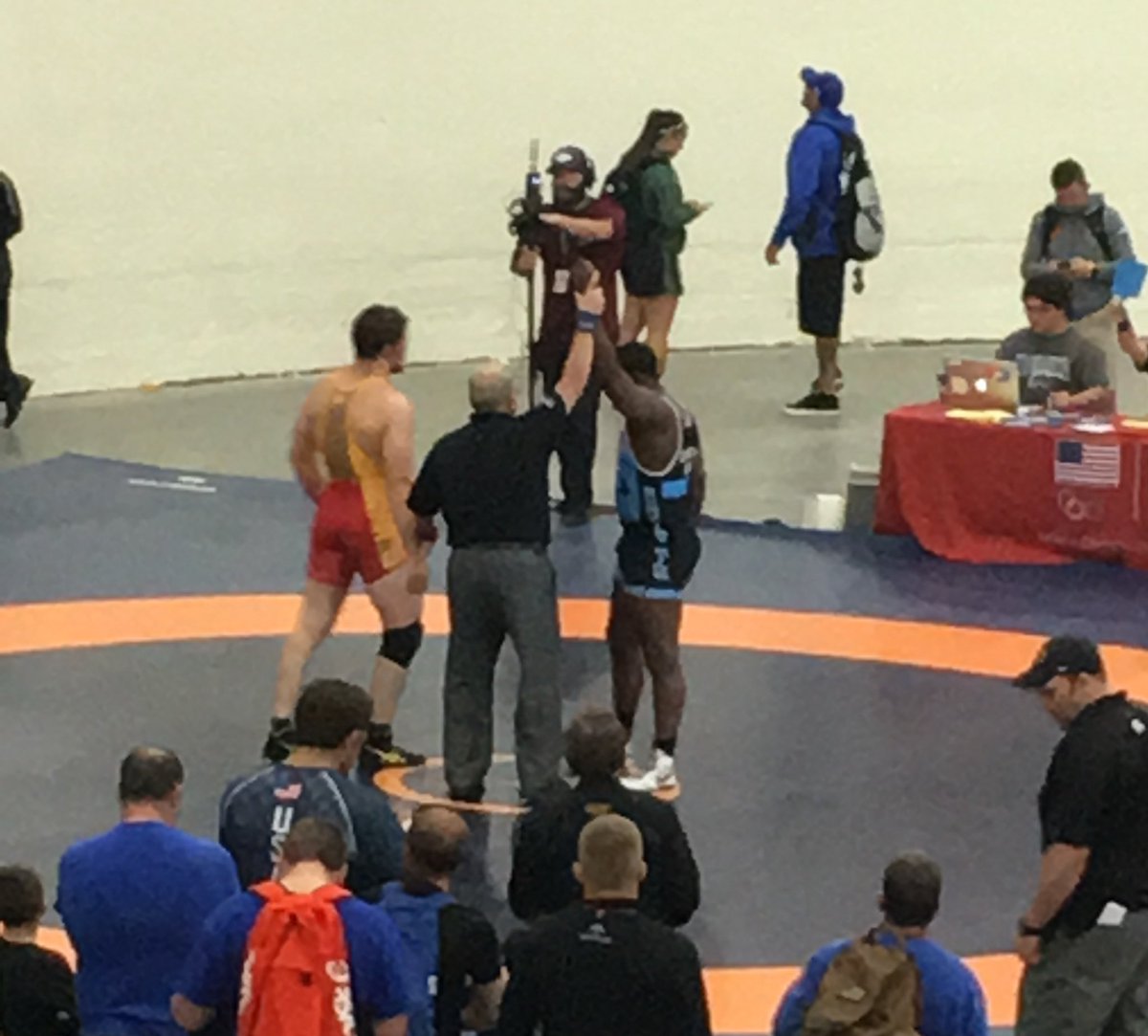 CWC4ISU's tweet photo. Kyven Gadson onto the finals with a 11-1 victory over Burak Hawkeye wrestling club! #Usopen2017 https://t.co/9pQYBy5Z6N