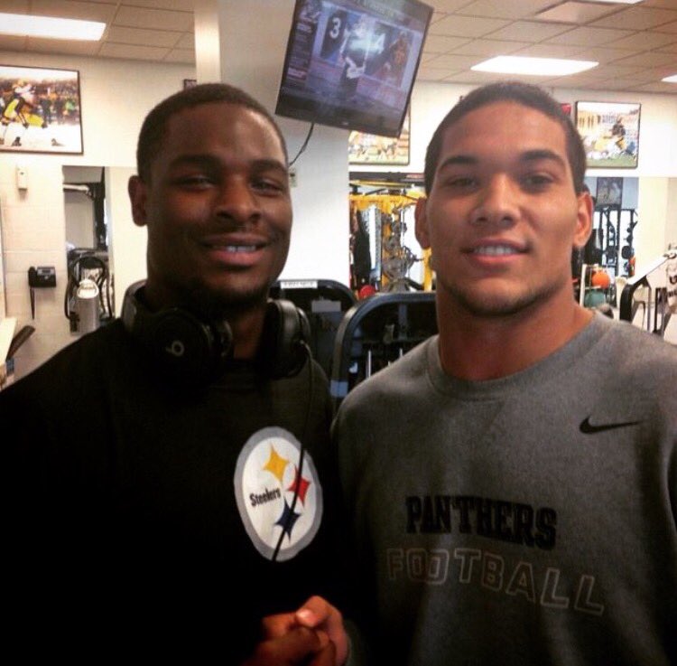 CoachDuzzPittFB's tweet image. Look out Pittsburgh!!!! @L_Bell26 &amp;amp; @JamesConner_ #HereWeGo #H2P