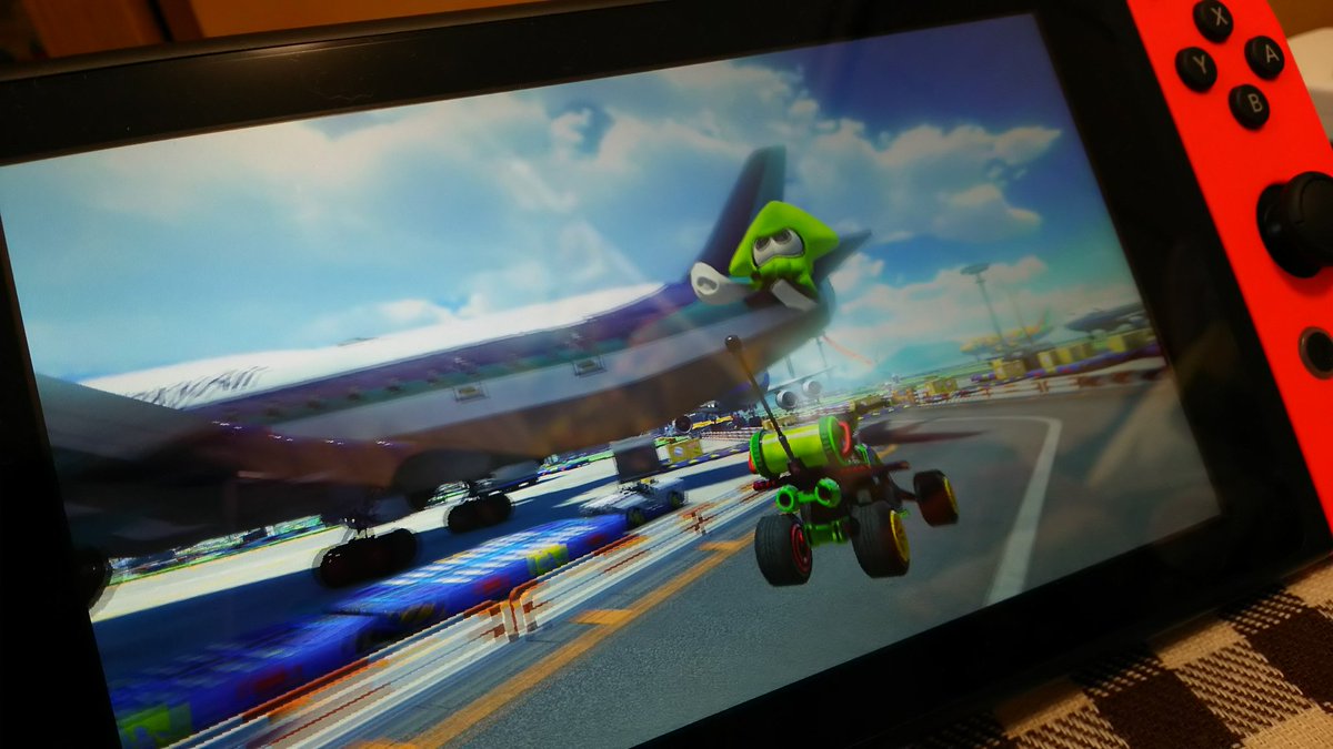 みくるな インクタンクを積んでレースする日が来るなんてwwスプラバギーのインクジェット素敵 そして運転中イカになる 笑