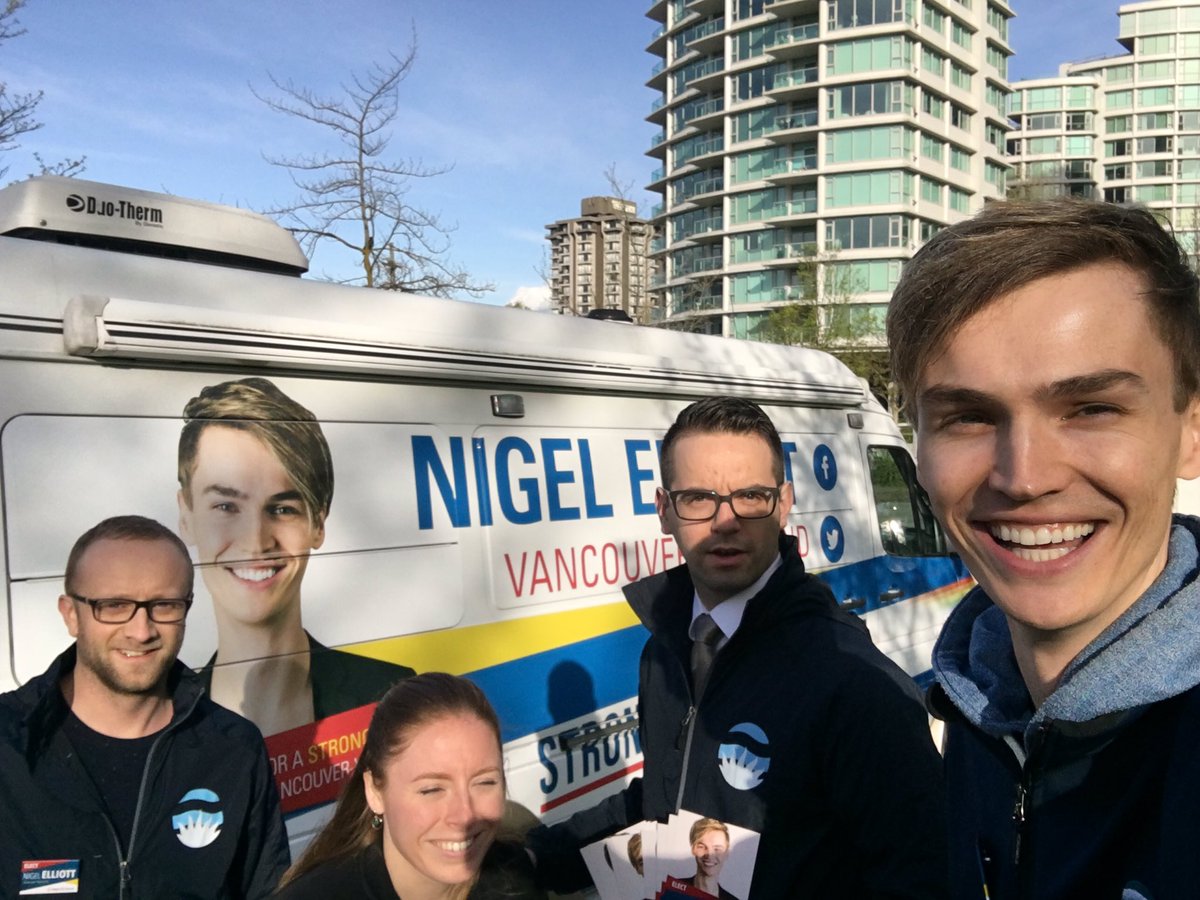 nigelgelliott's tweet photo. Perfect weather to bring out our mobile campaign office for some door knocking in Coal Harbour! 🚐💨 #TeamBC2017 https://t.co/6O2oouzRga