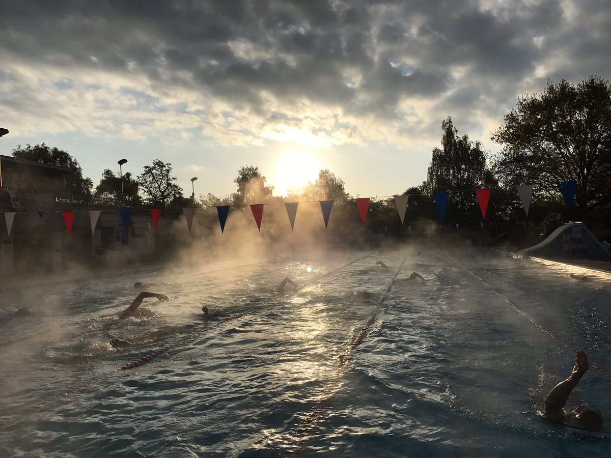This is why <a href="/TSCMasters/">Teddington Masters</a> swim so early on Saturday's.