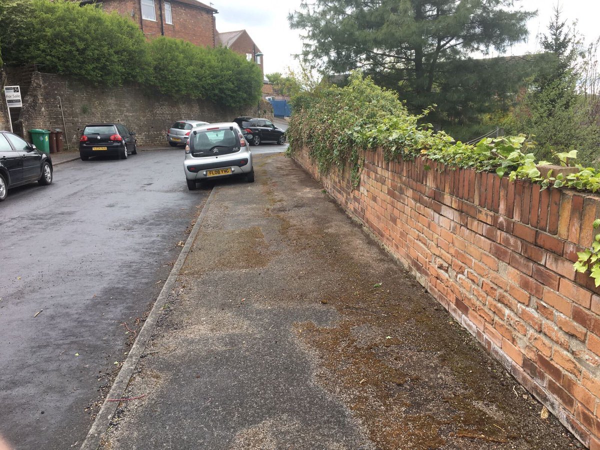 Helping residents managed overgrowth before &amp; after pic. #Sherwood #proud #safer good work team