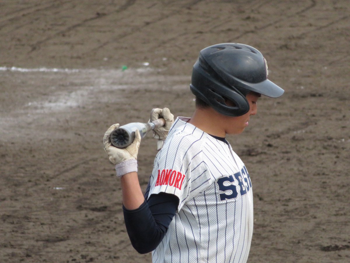 アーカイブ A Twitter 蝦名達夫出てきたと思ったら 名島っていうのかf ﾒﾓﾒﾓ 今度は長打みてーなー 青森商業 名島