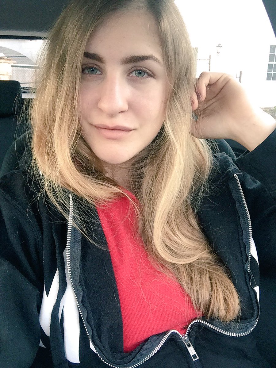 missyme0314's tweet image. Sleepy today, and I got to work an hour early. #notrafficsaturday #forgeteverytime