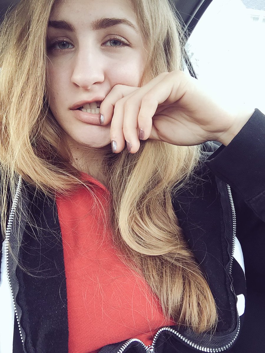 missyme0314's tweet image. Sleepy today, and I got to work an hour early. #notrafficsaturday #forgeteverytime