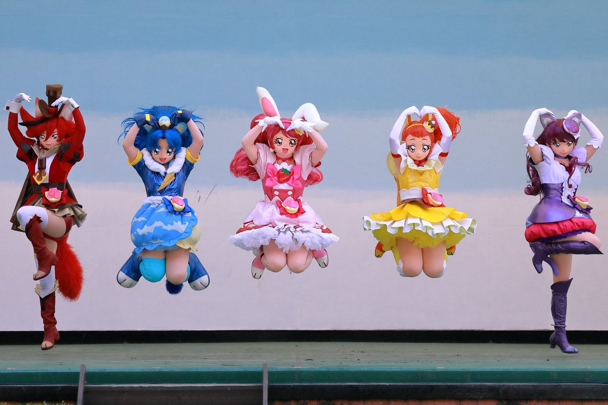 我来也 ガライヤ On Twitter 6 50 レッツ ラ クッキン ショータイム キラキラ プリキュアアラモード オールスターズショー かしいかえん プリキュアショーの魅力が詰まっているジャンプシーンだと思います