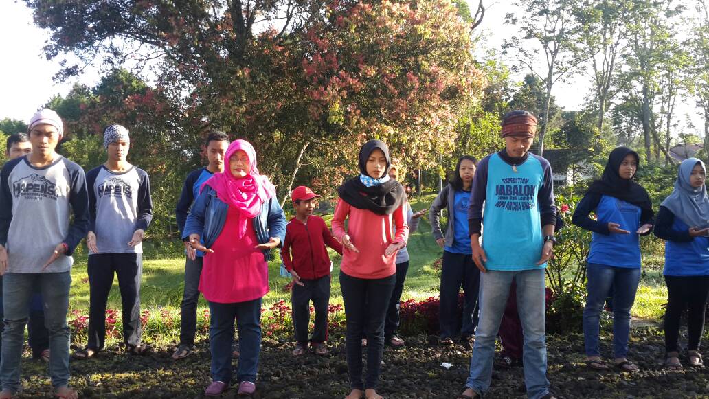 Keseruan saat kegiatan Dies Natalis 44 MAPENSA...