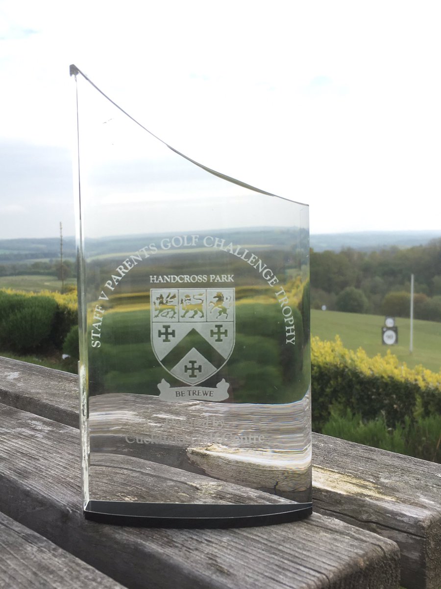 HXP Staff v Parents Golf this morning. This is what's up for grabs <a href="/CuckfieldGolf/">Cuckfield Golf</a> <a href="/HandcrossPark/">Handcross Park</a> <a href="/HXP_PrePrep/">Handcross Pre-Prep</a> #golf