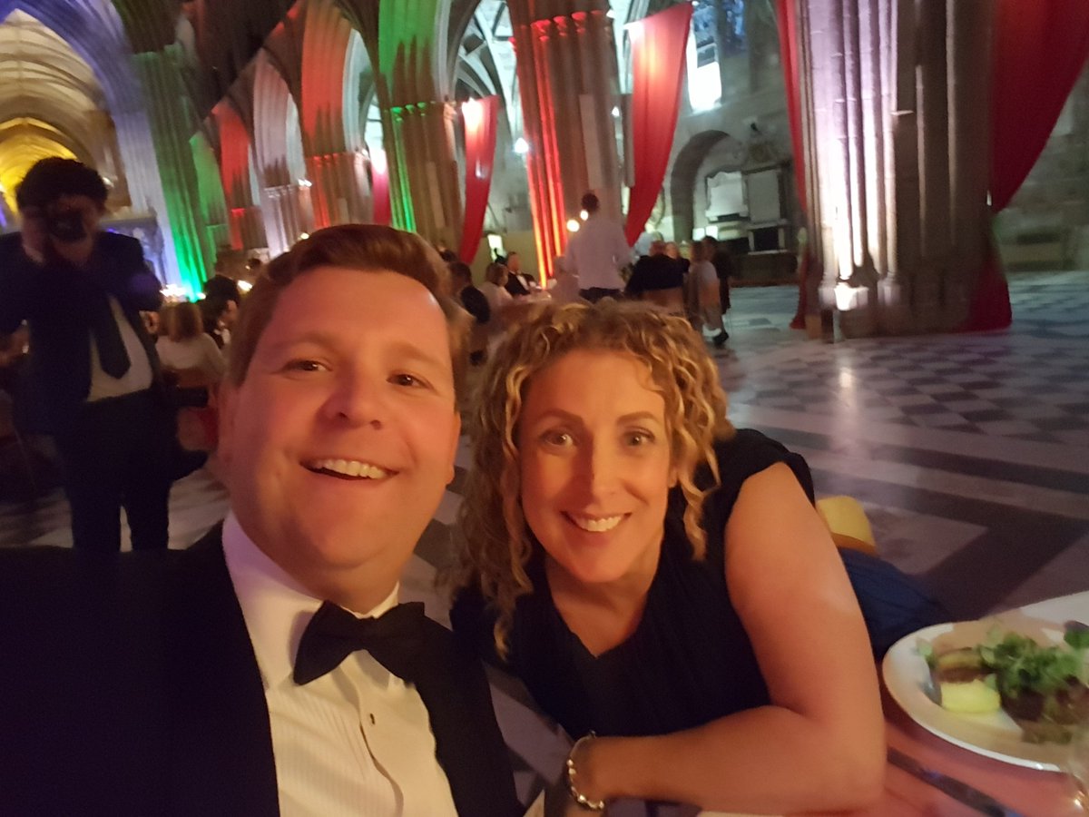 WhittakerWill's tweet photo. Still got It after after 20 years! #OVReunion @rainey_drops https://t.co/WVUkdgizE4