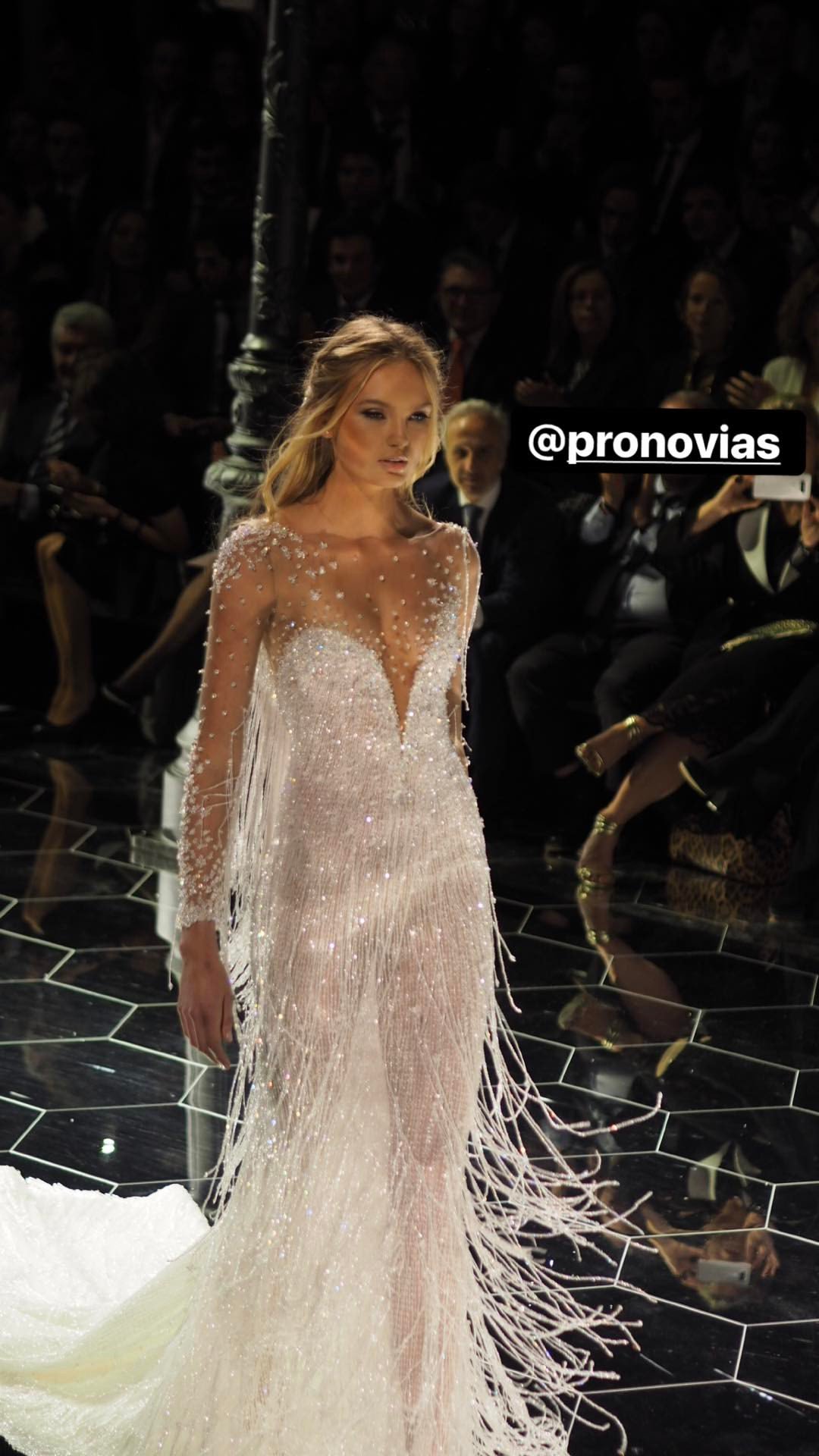 Pronovias romee strijd hotsell