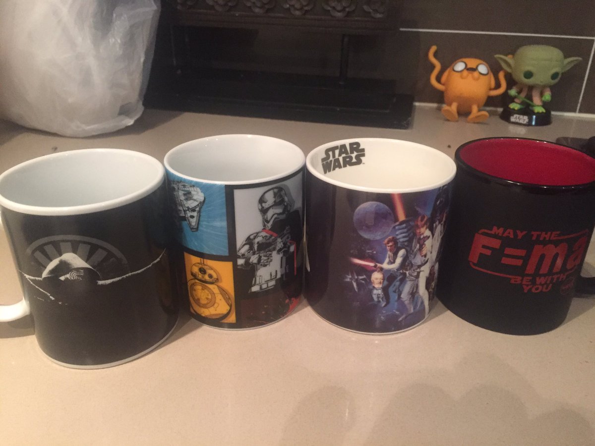 MRsalakas's tweet image. Apparently I&apos;ve collected a few #StarWars mugs in my teaching life? #aussieED - #CookingShortCuts
