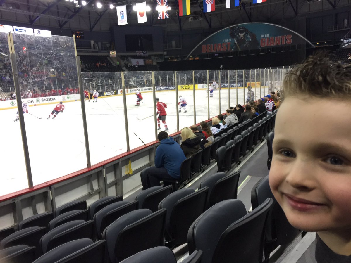 #2017belfast ..
Enjoying the international hockey with the wee man 👌