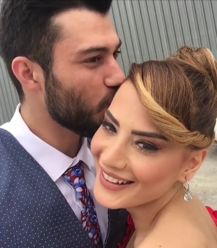 RmaEzgi's tweet photo. Aşk aşk aşk aşk 
 BahardaAşkın AdıTuğEm https://t.co/avy5an5geH