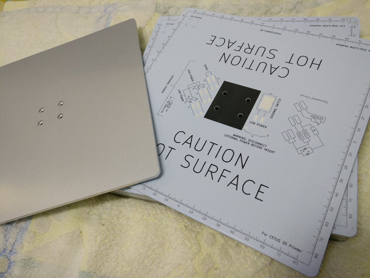 tinyFab_xyz's tweet image. Yeeeeeehaaaaa wrap free printing. Must have addon. Heatbed for #cetus3d #3dprinting #HeatItUp