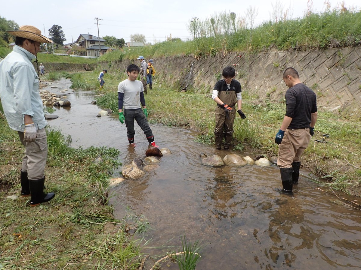 ট ইট র 川遊びマップ 遊べる川は作れる 愛知県豊田市岩本川の小さな自然再生 本年度初の川つくりを実施 T Co Ir9esgwax2 豊田市 小さな自然再生 多自然川づくり