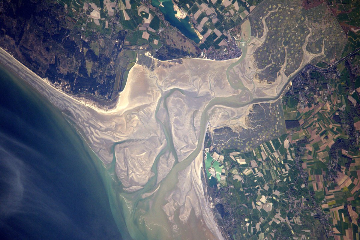 Thom_astro's tweet photo. I flew over the Bay of Somme many times when I was in pilot school! #France https://t.co/tgsB5fBO9K https://t.co/iAx27twn9I