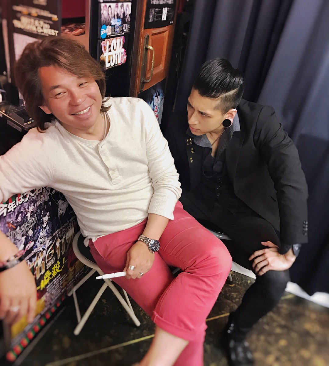 尋 5 25 26 筋肉の誓い A Twitter インストア ブランドエックス 長時間お付き合い有難う 終始笑い過ぎて楽しかった 勢い余ってポーズ取ったら服が破れました 矢田さんもお疲れ様でした 尋 5 25 26 筋肉の誓い A Twitter インストア ブランドエックス 長時間お付き合い有難う 終始笑い過ぎて楽しかった 勢い余ってポーズ取ったら服が破れました 矢田さんもお疲れ様でした