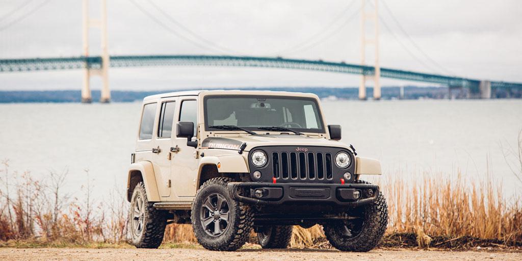 Jeep's tweet image. Always travel in packs: Nearly 700 Jeep® vehicles took on the Mackinac Bridge at Jeep the Mac.
