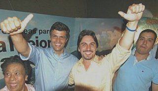 View image on Twitter