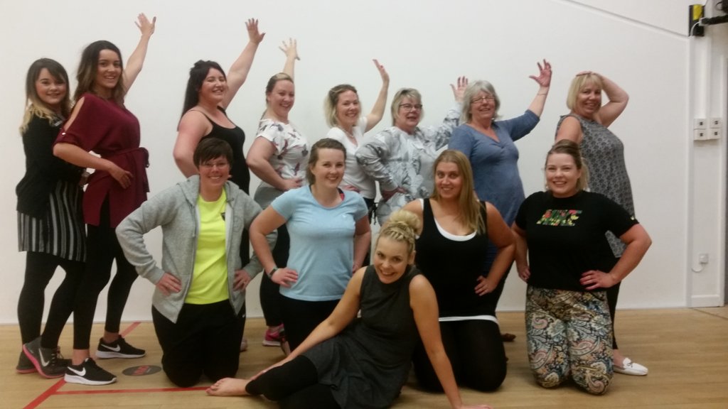 Jennifer had #thetimeofherlife with her #dirtydancing #hens in #Bristol today! <a href="/CheerleadingCo/">Cheerleading Company</a> <a href="/ProutLizzie/">Lizzie Prout</a> #henparty dance class #loveTCC