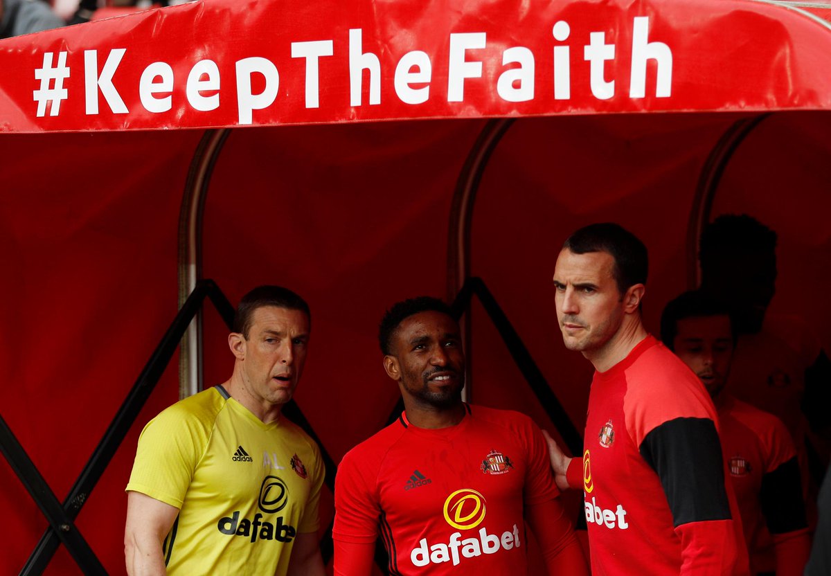 ferarry34's tweet image. We're under way in 4️⃣ #PL matches…

…and on Matchday Live they've got their... ln.is/Ws1Bv by #premierleague via @c0nvey