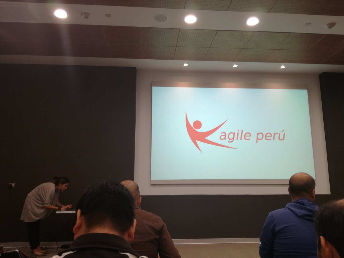 edusis's tweet image. #AgileOpenLima @agileperu empezando el día ágil!!!