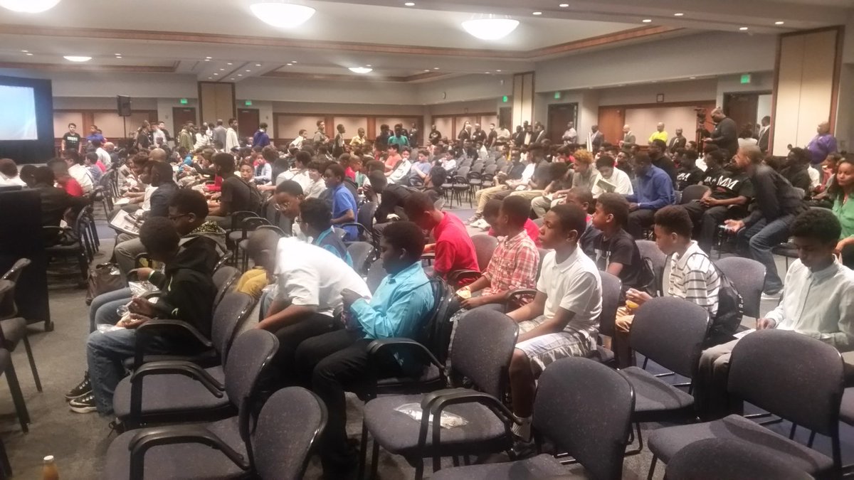 RCMSPrincipal's tweet image. RCMS showed up for the Gamechanger conference in a big way today! #gamechangerconference