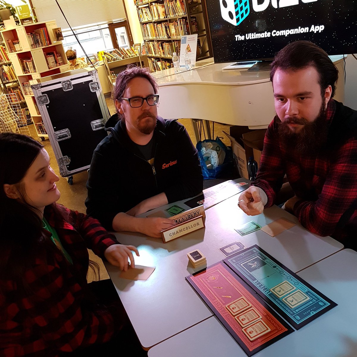 getDized's tweet image. Final round of pictures! We played Magic, Secret Hitler, Dixit and Potion Explosion #TabletopDay #getDized