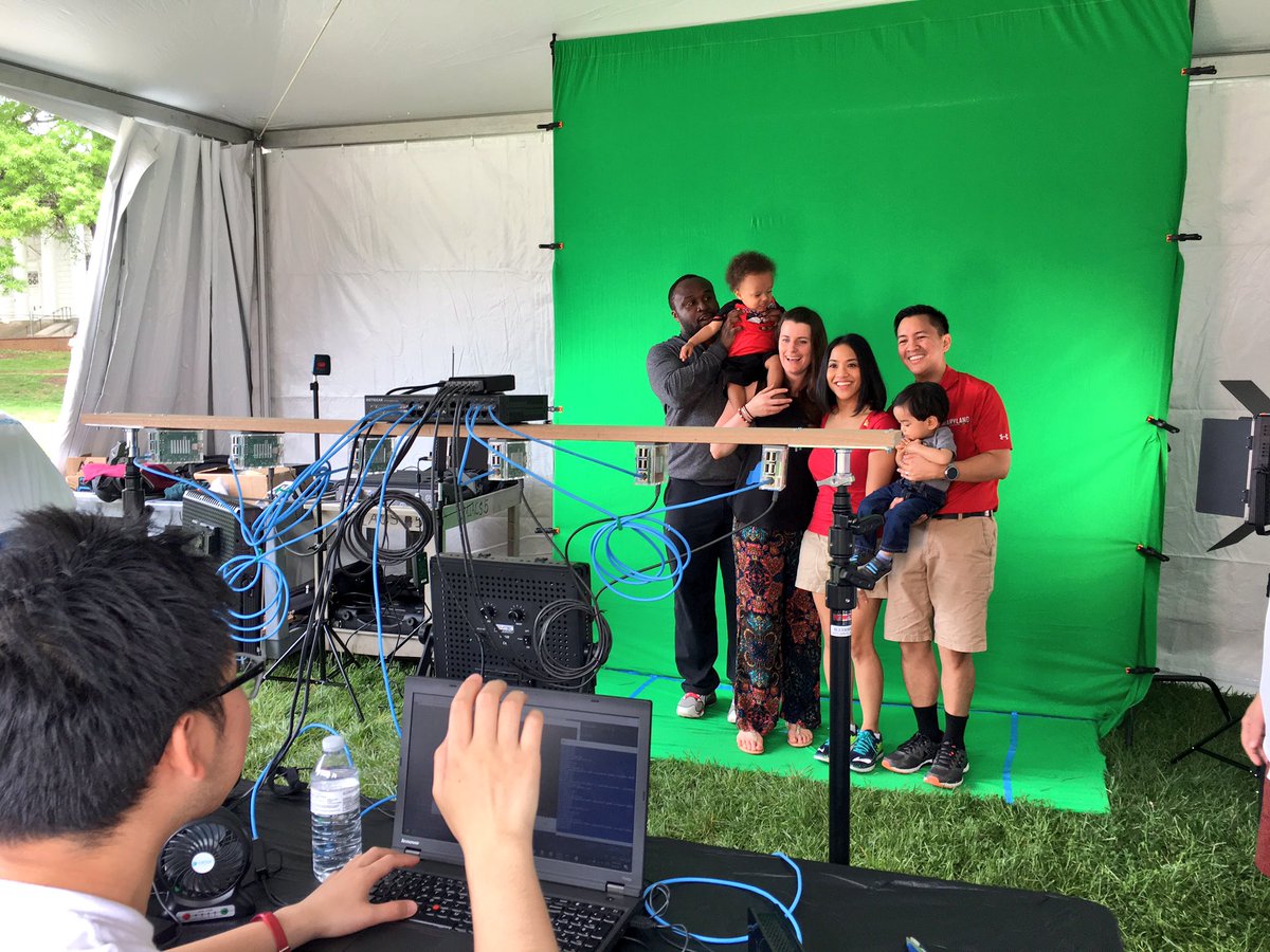 Get your #vr picture taken today at #MarylandDay! Located on McKeldin Mall!