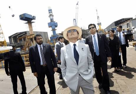 O Xrhsths R Mたむ Sto Twitter Vr麻生太郎欲しい 麻生太郎とプーチン が談笑しながら歩いてる所を隣にして歩くvr欲しい にこにこしてるプーチンとそれを肘でこずく麻生太郎 可愛くないすか O Xrhsths R Mたむ Sto Twitter Vr麻生太郎欲しい 麻生太郎とプーチン が談笑しながら歩いてる所を隣にして歩くvr欲しい にこにこしてるプーチンとそれを肘でこずく麻生太郎 可愛くないすか