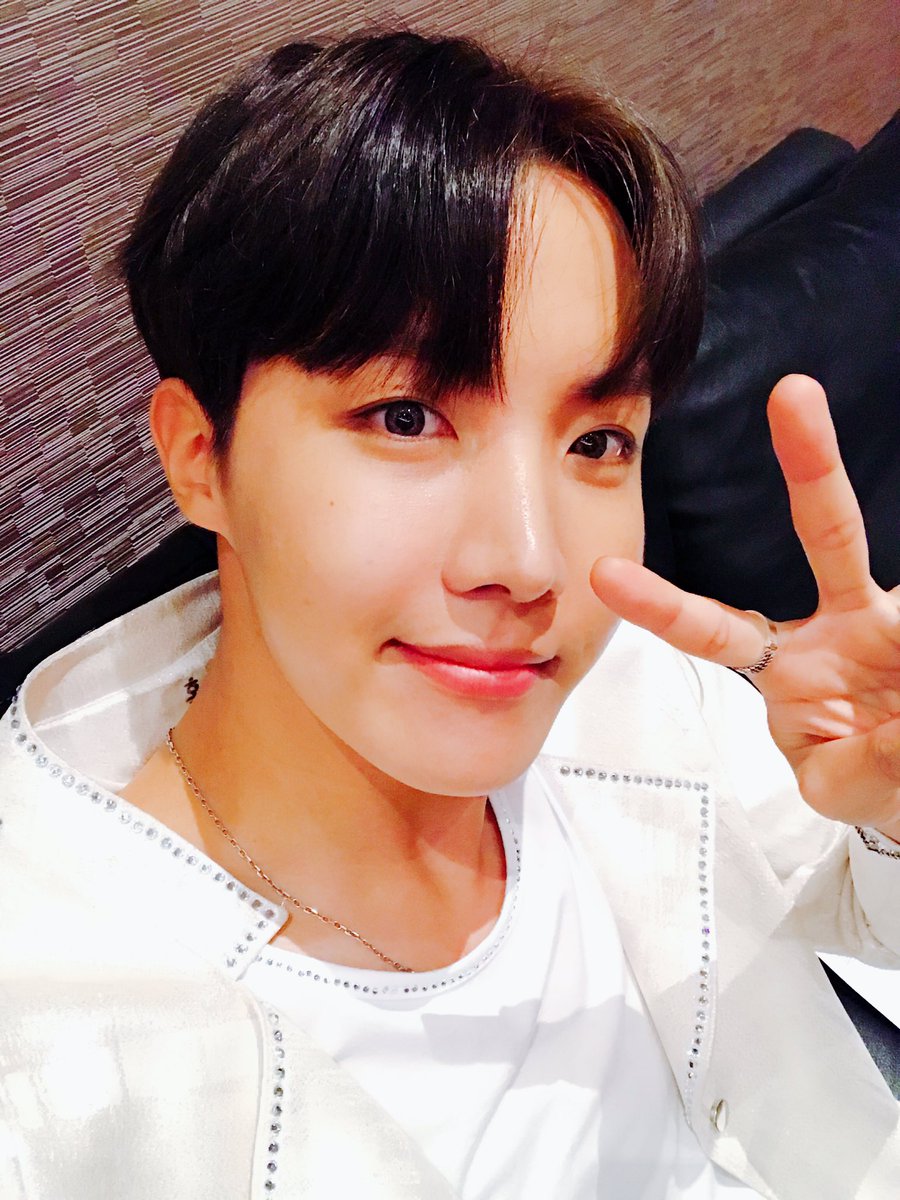 BTS_twt tweet picture