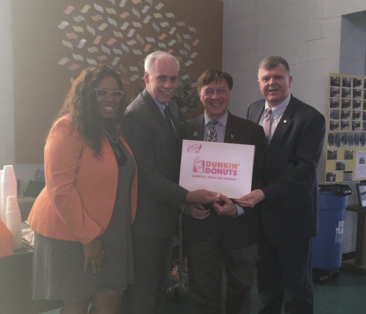 Proud to be supporting the McCarthy family!#bipartisan support #DanMcCarthy #RN #DunkinDonuts #danmccarthy