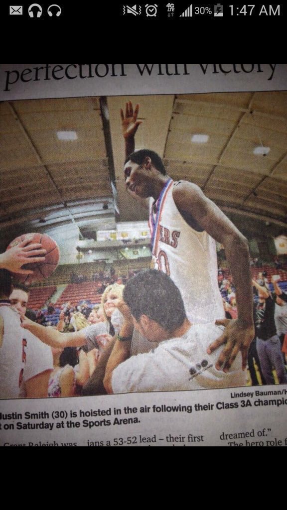 aztecflex's tweet photo. Lil throwback with the 🐐 @JStain8 https://t.co/1xTPOAkDHm