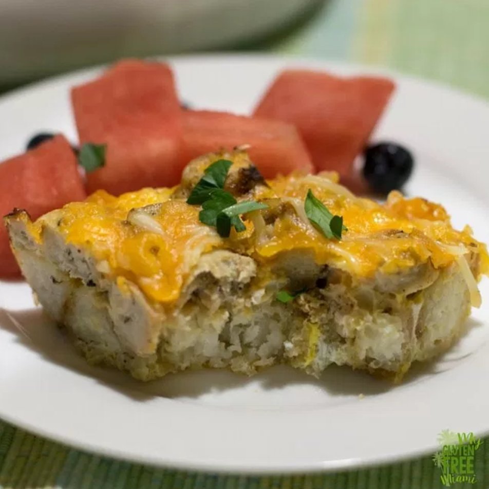 FirstFreshFoods's tweet photo. Believe it or not, this chicken sausage casserole from @glutenfreemiami  needs only 4 ingredients! Get the recipe: https://t.co/NGVxXHsBVx https://t.co/2yq3kVovyW