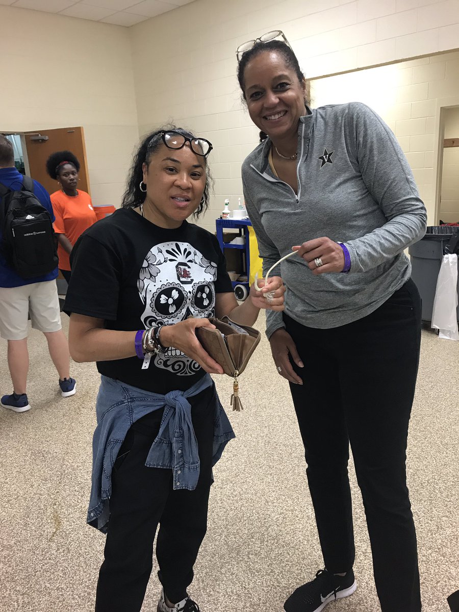 dawnstaley tweet picture