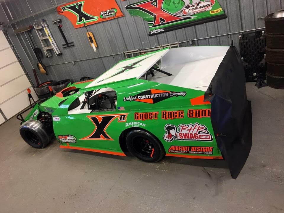 RHRSwag's tweet image. Oh man! That is one sleek and sexy #SaturdaySwag sighting. This is Chris Moore&apos;s #12 #bmod #dirttrackracing #RHRSwag